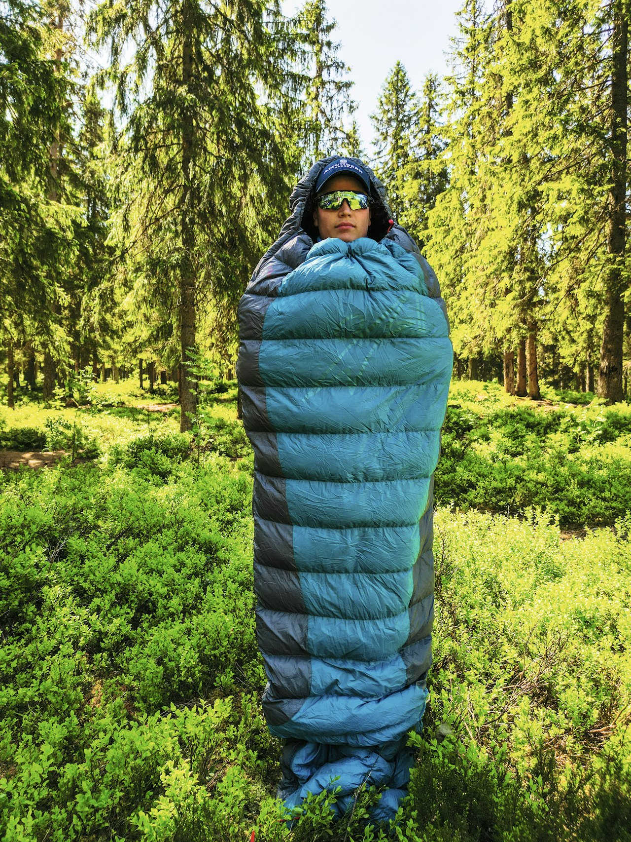 Kombi-pose: Warmpeace Viking 300 Blanket Warmpeace Viking 300 Blanket sovepose kombipose teppe test