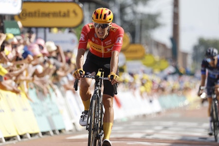 TONEANGIVENDE: Tobias Halland Johannessen har stått for mye av det Uno-X har levert i Tour de France så langt. Foto: Cor Vos TONEANGIVENDE: Tobias Halland Johannessen har stått for mye av det Uno-X har levert i Tour de France så langt. Foto: Cor Vos