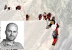 HVA SKJER MED MORALEN I DØDSSONEN? Klatrer og førsteamanuensis i filosofi, Gunnar Karlsen (innfelt), mener situasjonen på K2 da en pakistansk bærer døde midt blant fjellklatrere på vei opp viser at moralske forpliktelser ikke lenger gjelder i høyfjellet. Foto: Lakpa Sherpa/ privat HVA SKJER MED MORALEN I DØDSSONEN? Klatrer og førsteamanuensis i filosofi, Gunnar Karlsen (innfelt), mener situasjonen på K2 da en pakistansk bærer døde midt blant fjellklatrere på vei opp viser at moralske forpliktelser ikke lenger gjelder i høyfjellet. Foto: Lakpa Sherpa/ privat