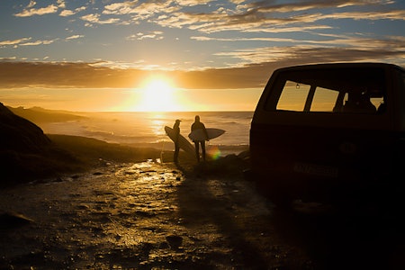 REV: Reve Havn er mange surferes første møte med et såkalt reef break. Foto: Frode Sandbech REV: Reve Havn er mange surferes første møte med et såkalt reef break. Foto: Frode Sandbech