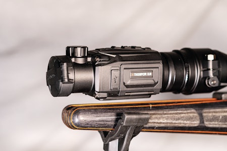 HIKMICRO THUNDER TH35PCR 2.0: Testens lengste clip on Hikmicro Thunder TH35PCR 2.0 termisk kikkertsikte jakt test clip on