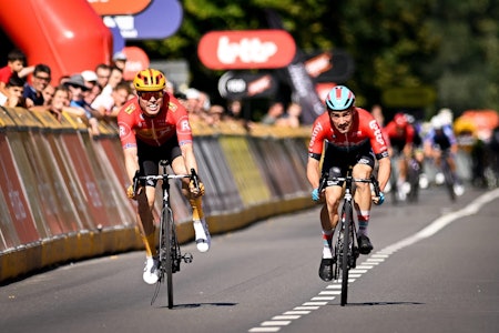 HER GLIPPER DET: Bokstavelig talt for Rasmus Tiller i Druivenkoers-Overijse. Foto: Cor Vos HER GLIPPER DET: Bokstavelig talt for Rasmus Tiller i Druivenkoers-Overijse. Foto: Cor Vos