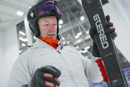 STEREO: Kjetil Andre Aamodt med sine nye Stereo FIS-ski. Foto: Sigurd Ekeli Grimsby