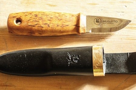 BRUSLETTO USTAOSET: Testens minste jaktkniv Brusletto Ustaoset.