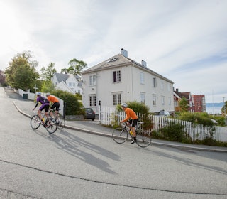 STEINBERGET: En tåpelig bratt og smertefull bakke. Foto: 71 bakker du må sykle