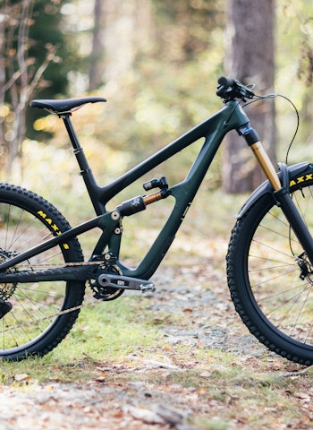 RACING-GRØNN: Ibis HD6 kommer i flere lekre farger - sånn som denne. Men det er ikke bare fargene som imponerer. Foto: Kristoffer H. Kippernes. ibis hd6 test