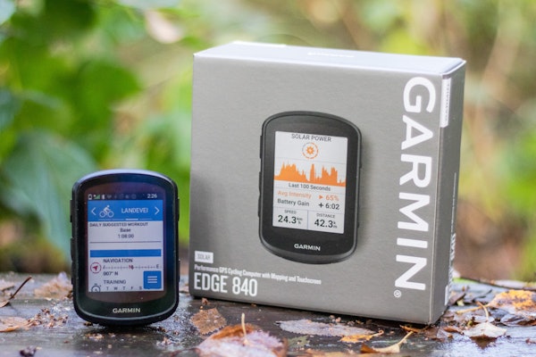 MYE KRAFT: Forbedret programvare og solcellelading i nye Garmin Edge 840. Alle foto: Knut Andreas Lone MYE KRAFT: Forbedret programvare og solcellelading i nye Garmin Edge 840. Alle foto: Knut Andreas Lone