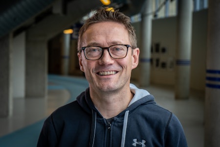 VERDENS BESTE: Professor Bent Rønnestad på Høgskolen i Innlandet er kåret til verdens beste sykkelforsker. Foto: Ole-André Lagmandokk/HINN VERDENS BESTE: Professor Bent Rønnestad på Høgskolen i Innlandet er kåret til verdens beste sykkelforsker. Foto: Ole-André Lagmandokk/HINN