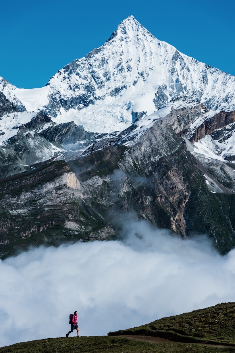 VANDRING: Zermatt er et vandringsparadis. Det kryr av veltråkkete stier og omgivelsene er mildt sagt imponerende.