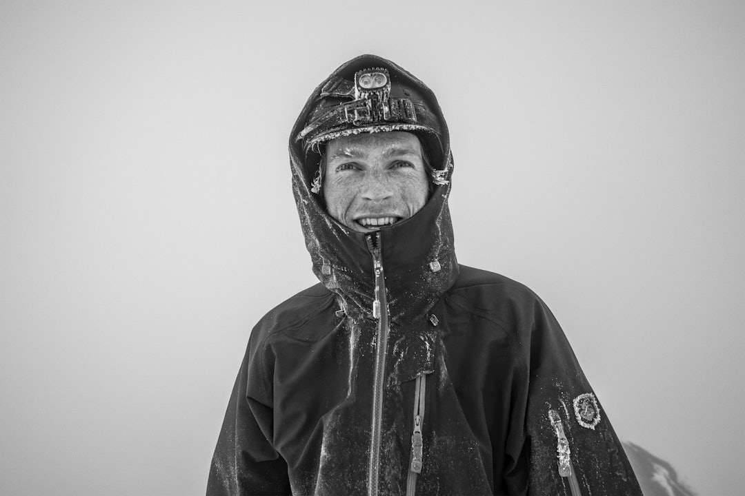 FJELL OG FOTO: Den Sogndal-baserte fotografen Vegard Aasen er vel så kjent for ski- og klatrebilder som av ville dyr.  vegard aasen