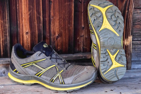 KOMFORTABEL RÅTASS: Haix Black Eagle Adventure Low 2.2 GTX er en solid og komfortabel sko for deg som vil ha en sko som liker seg like godt i terrenget som på fortauet haix black eagle adventure jaktsko test jeger