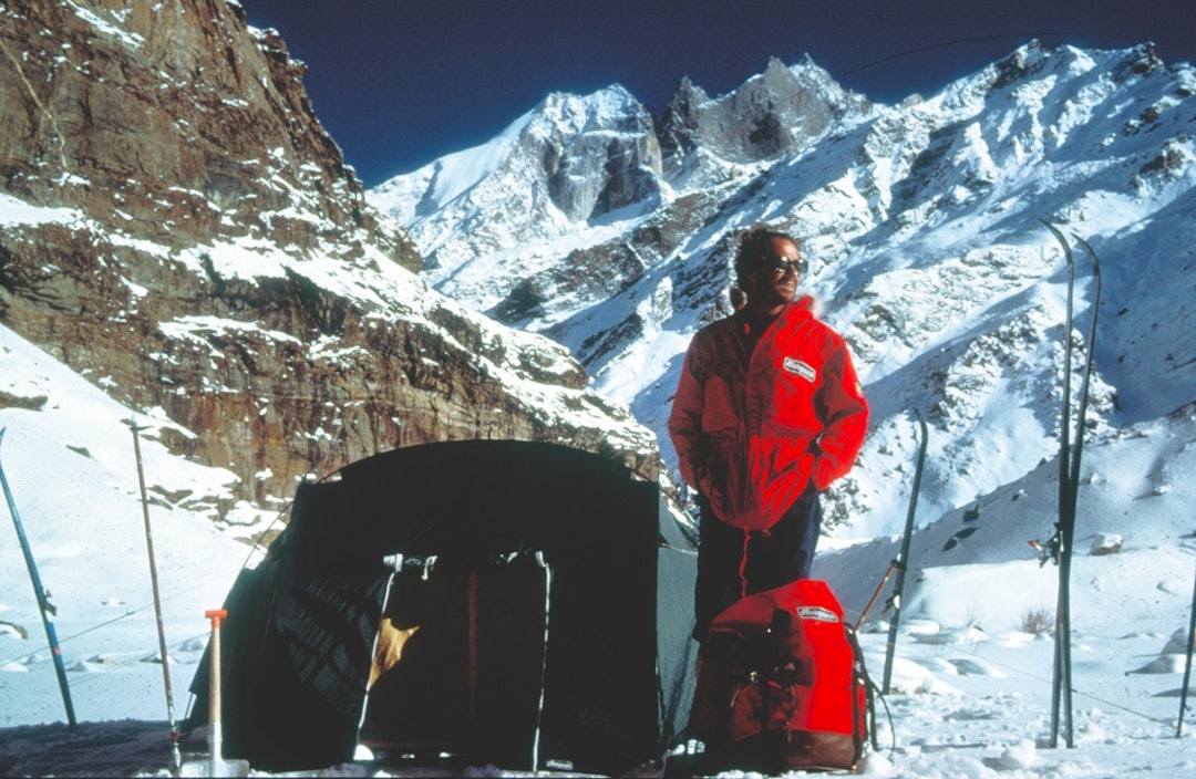 LANGT BORTE: PÅ tur i den indiske delen av Himalaya i 1981. 12