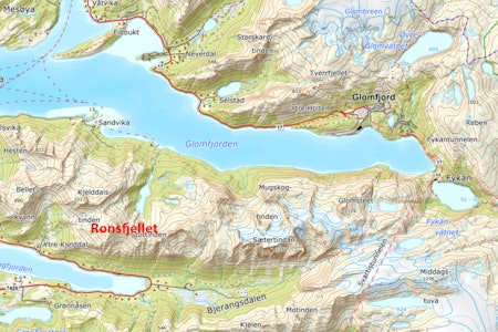 DØDSULYKKE: En person mistet livet i snøskred på Ronsfjellet i Meløy lørdag. Fjellet ligger sørvest for Glomfjord.