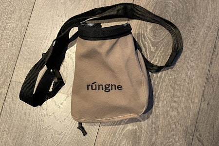 Vi har testet Rúngne Craft Chalk Bag. Foto: Tore Meirik Vi har testet Rúngne Craft Chalk Bag. Foto: Tore Meirik