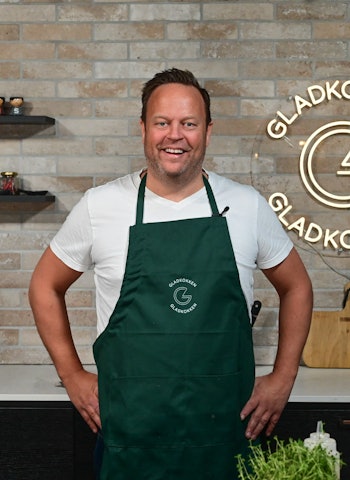 VILT GODT: Gladkokken jakter ikke selv, men elsker å tilberede viltkjøtt. Foto: Gladkokken. VILT GODT: Gladkokken jakter ikke selv, men elsker å tilberede viltkjøtt. Foto: Gladkokken.