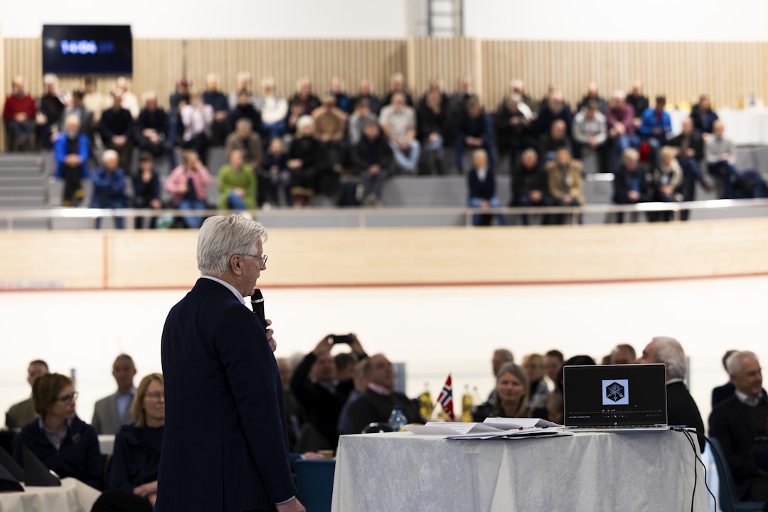 1. visepresident i Norges Cykleforbund, Dag Schartum-Hansen, taler.