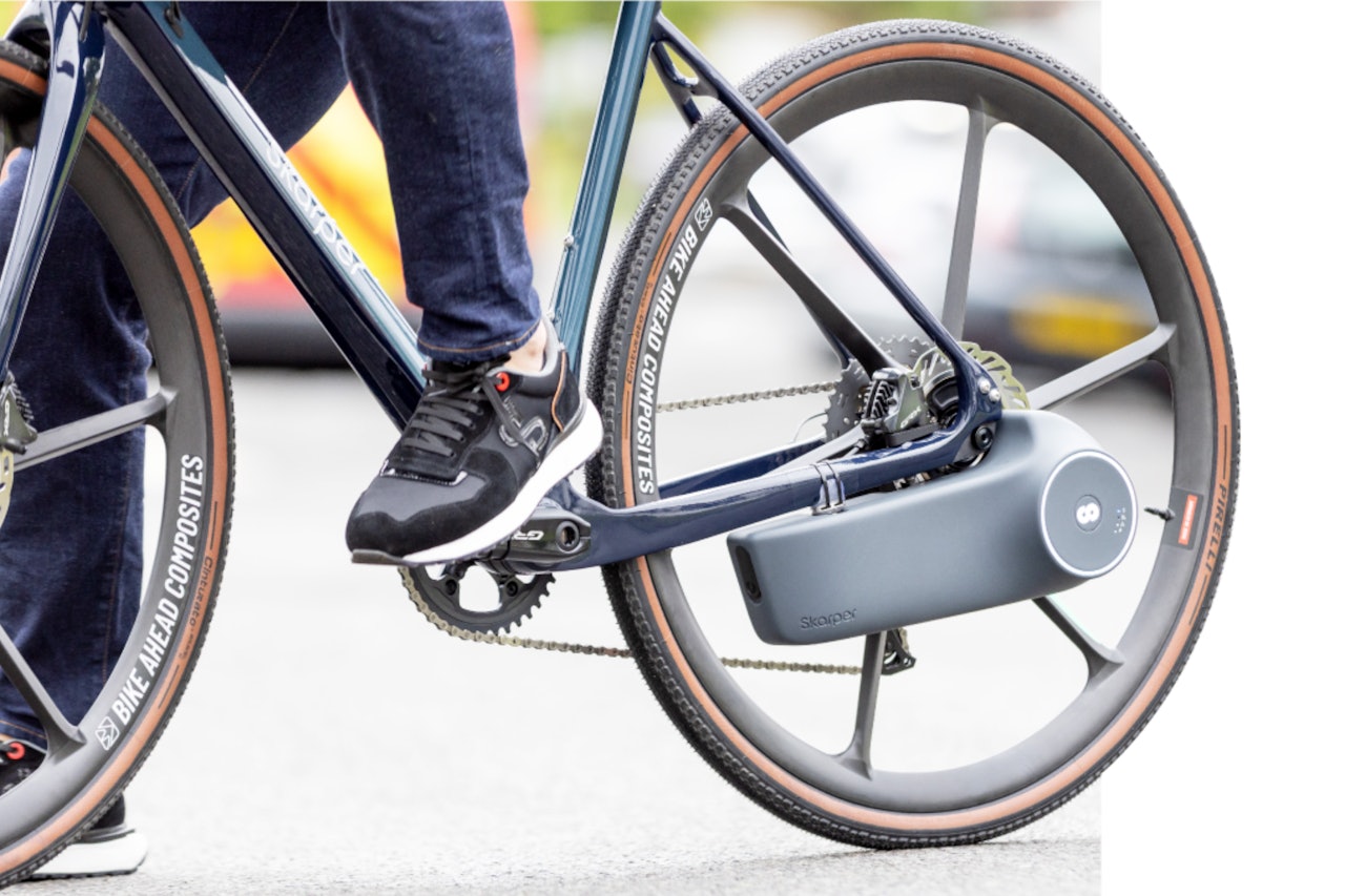 KLIPS PÅ: Skarper mener dette skal være det ultimate elsykkel-produktet: En motor som lar deg konvertere (nesten) hvilken som helst sykkel til en elsykkel. Foto: Skarper. skarper elsykkel motor