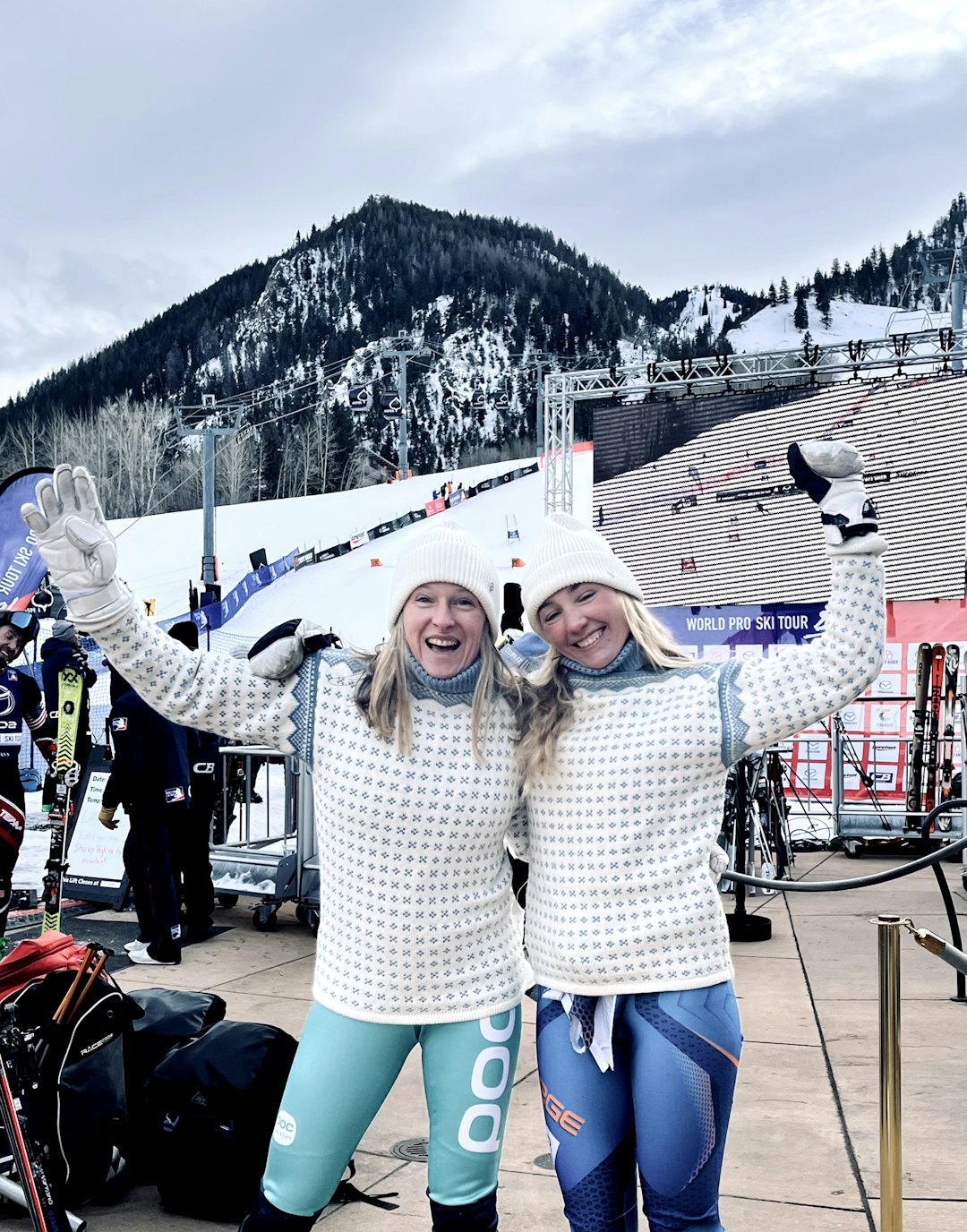TEAM NORWAY: Hedda Bernsten og Tuva Norbye utgjør det norske World Pro Ski Tour Team. Foto: Finn Eriksen