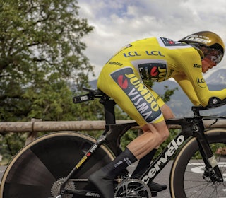 TESTPILOT: Jonas Vingegaard brukte det nye dekket under Tour de France 2023. Foto: Cor Vos.