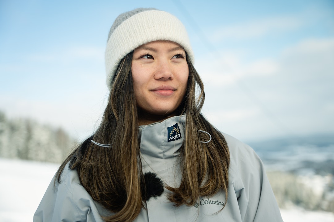 SAVNER FLERE JENTER: Hanne Eilertsen er for tiden en av to jenter på det norske landslaget i snowboard. Foto: Christian Nerdrum