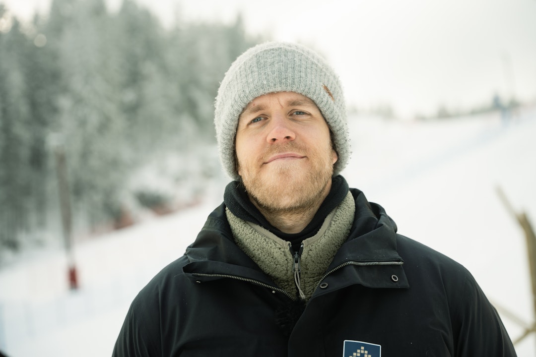 HAR DIALOG: Landslagstrener i snowboard Morten Kleivdal har vært i dialog med Birk Ruud om brettsatsningen. Foto: Christian Nerdrum