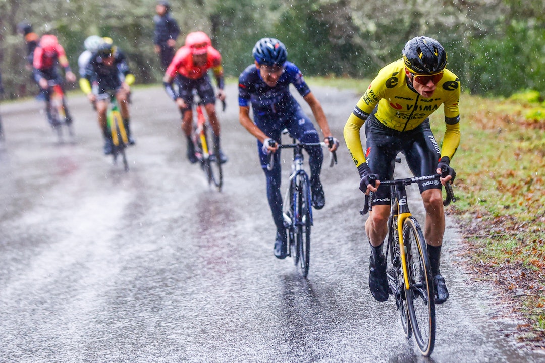 PULVERISERING: Konkurrentene var sjanseløse mot Jonas Vingegaard i O Gran Camino. Eat, sleep, repeat i Tirreno-Adriatico? Foto: Cor Vos PULVERISERING: Konkurrentene var sjanseløse mot Jonas Vingegaard i O Gran Camino. Eat, sleep, repeat i Tirreno-Adriatico? Foto: Cor Vos