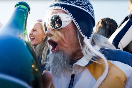 VARM: Hotdog Hans gikk for seier på afterskien i Hemsedal. Skjermdump: Hotdog Hans 4 VARM: Hotdog Hans gikk for seier på afterskien i Hemsedal. Skjermdump: Hotdog Hans 4