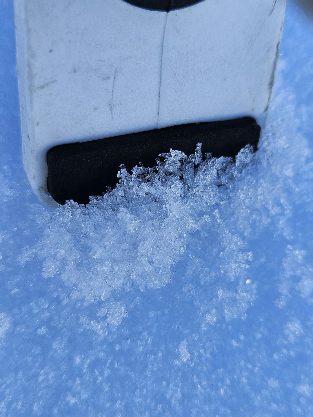 bilde av snø og rim