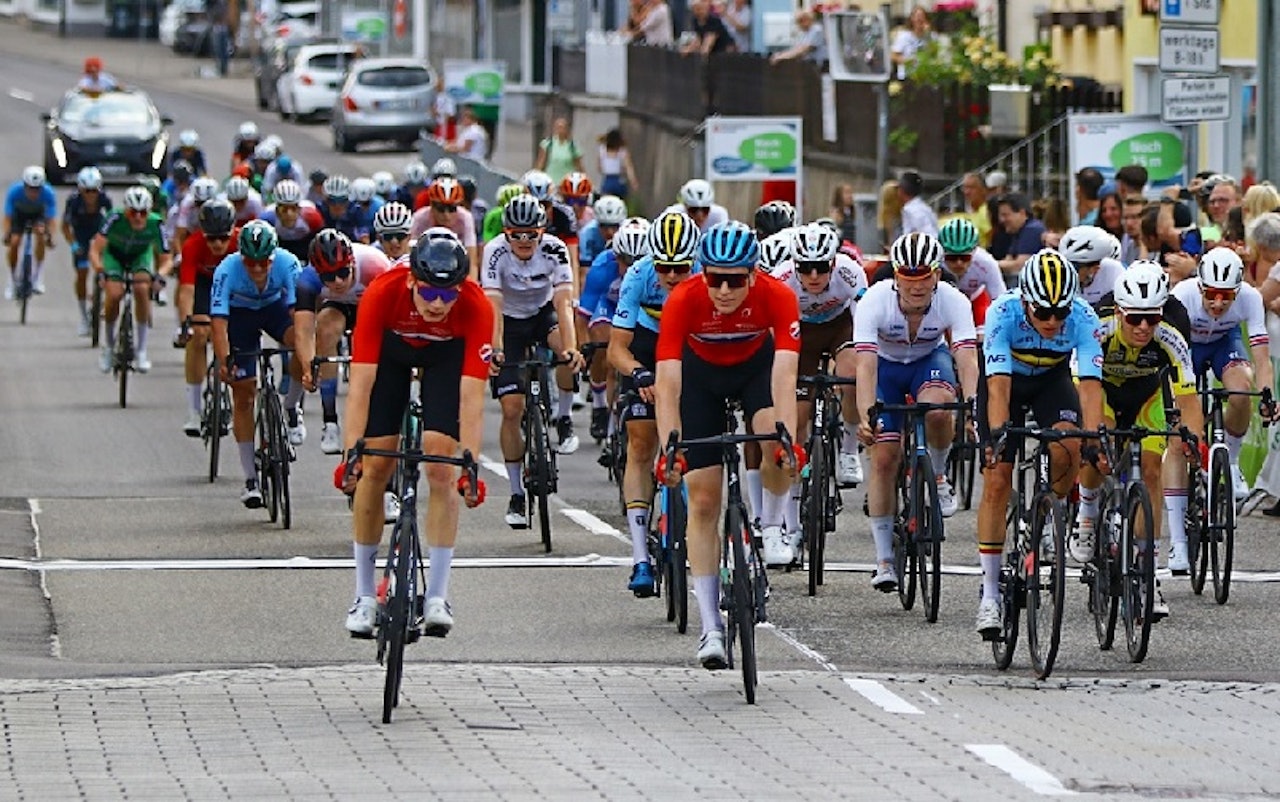 KLARE: Det norske juniorlandslaget har mye å leve opp til i Paris-Roubaix. Arkivfoto, NCF. KLARE: Det norske juniorlandslaget har mye å leve opp til i Paris-Roubaix. Arkivfoto, NCF.