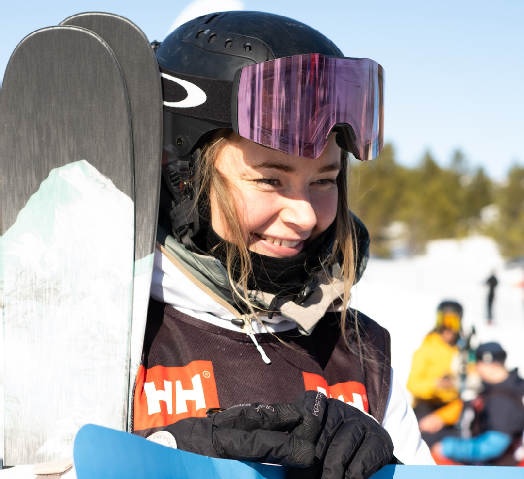 SEIER: Vilde Bergstuen tok førsteplassen i fjorårets konkurranse, og ble hele 50.000 kroner rikere. Foto: Frys Film Høkkers Invitational Vågå Lemonsjøen