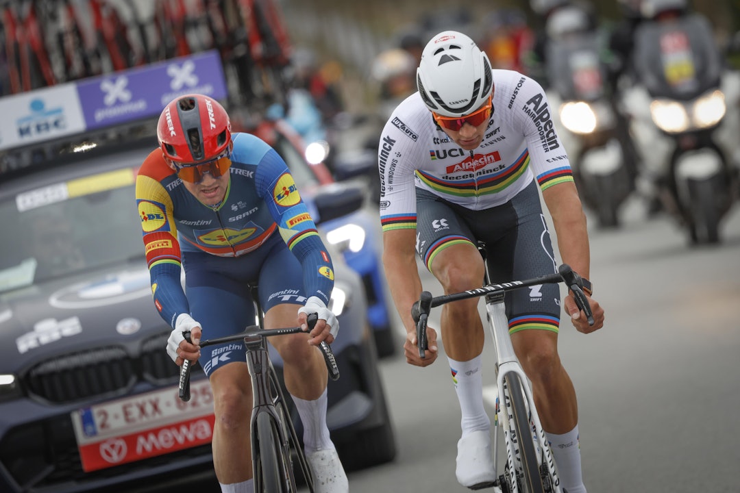 SAMARBEIDET: Pedersen og Van der Poel jobbet sammen for å holde feltet bak seg. Foto: Cor Vos SAMARBEIDET: Pedersen og Van der Poel jobbet sammen for å holde feltet bak seg. Foto: Cor Vos