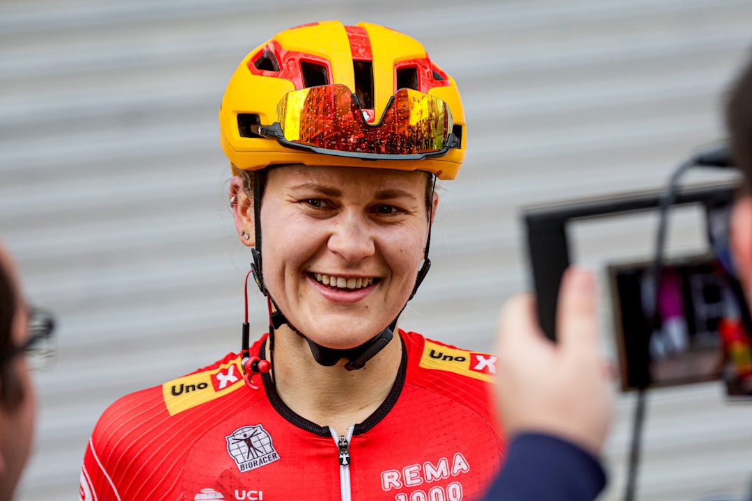 KJEMPER MOT KLOKKA: Katrine Aalerud håper å rekke bakkeklassikerne. Foto: Rafa Gomez / SprintCyclingAgency