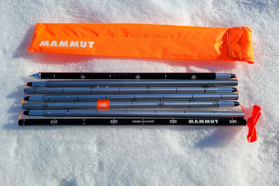 Mammut Probe sport 240. Foto: Christer Lundberg Nes søkestang med oppbevaringspose