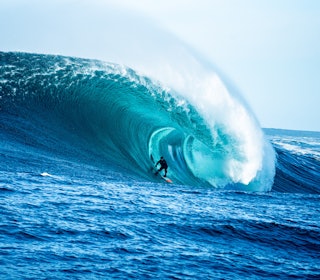 RÁN: Etter ti år med planlegging og forberedelser var omsider Freddie Meadows klar for å surfe Rán sitt fulle potensial. Foto: Magnus Nordmo