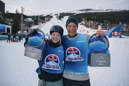 FORNØYDE: Store glis var defintivt på plass da Johanne Killi og Andreas Håtveit vant Red Bull Unrailistic. Foto: Adam Klingeteg / Red Bull Content Pool. Johanne Killi og Andreas Håtveit