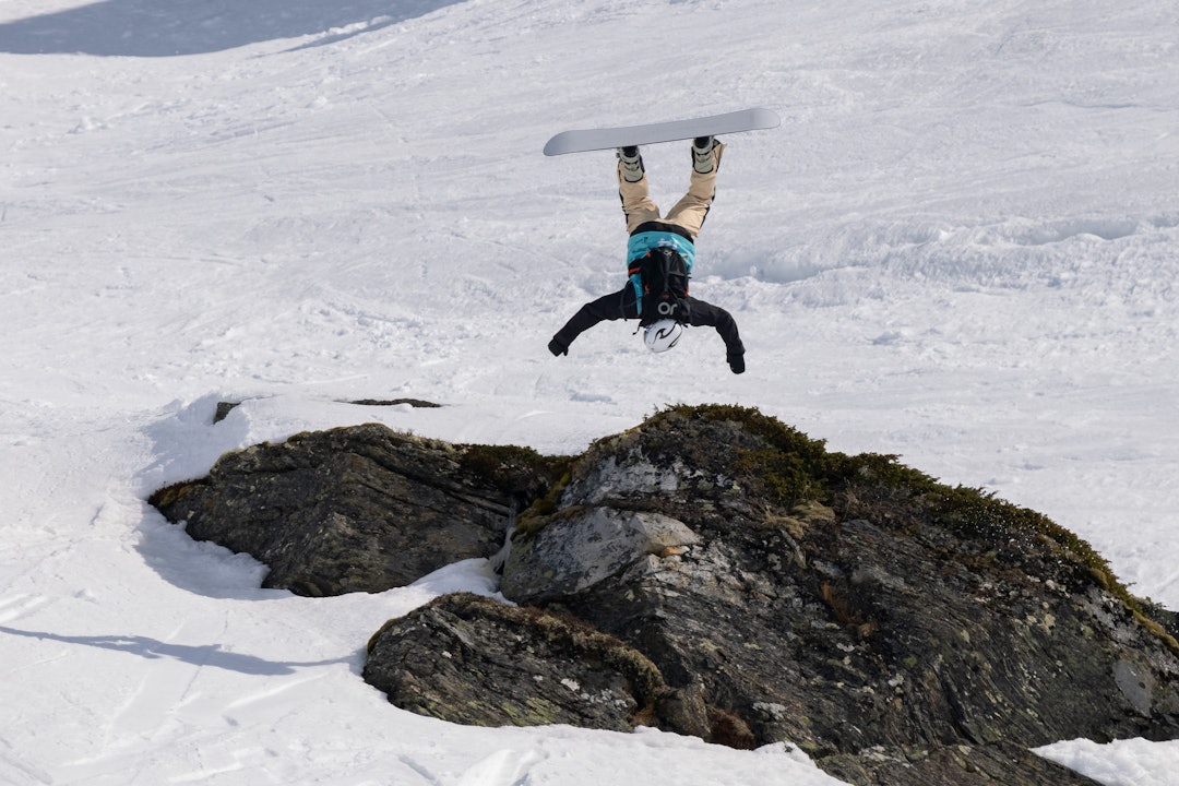 RFC 2024 backflip snowboard