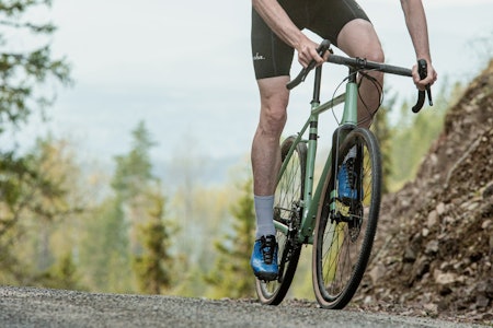 SYKKELVENN: White GX LTD 24 er en rask og leken grussykkel, perfekt til norske forhold. Foto: Henrik Alpers. SYKKELVENN: White GX LTD 24 er en rask og leken grussykkel, perfekt til norske forhold. Foto: Henrik Alpers.