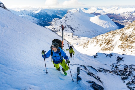 MAJESTETEN: Anders Eide og Ole Halt vik på vei opp Vestgjelet. Foto: Terje Aamodt MAJESTETEN: Anders Eide og Ole Halt vik på vei opp Vestgjelet. Foto: Terje Aamodt