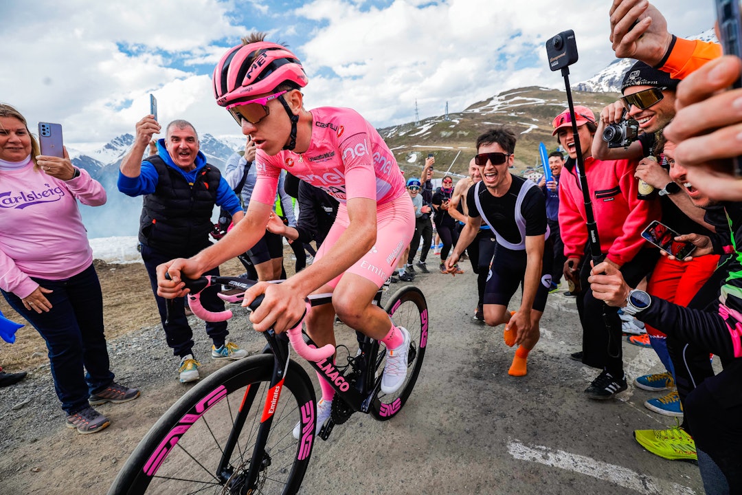 POG-SHOW: Tadej Pogačar gjør som han vil i Giro d'Italia. Foto: Cor Vos POG-SHOW: Tadej Pogačar gjør som han vil i Giro d'Italia. Foto: Cor Vos