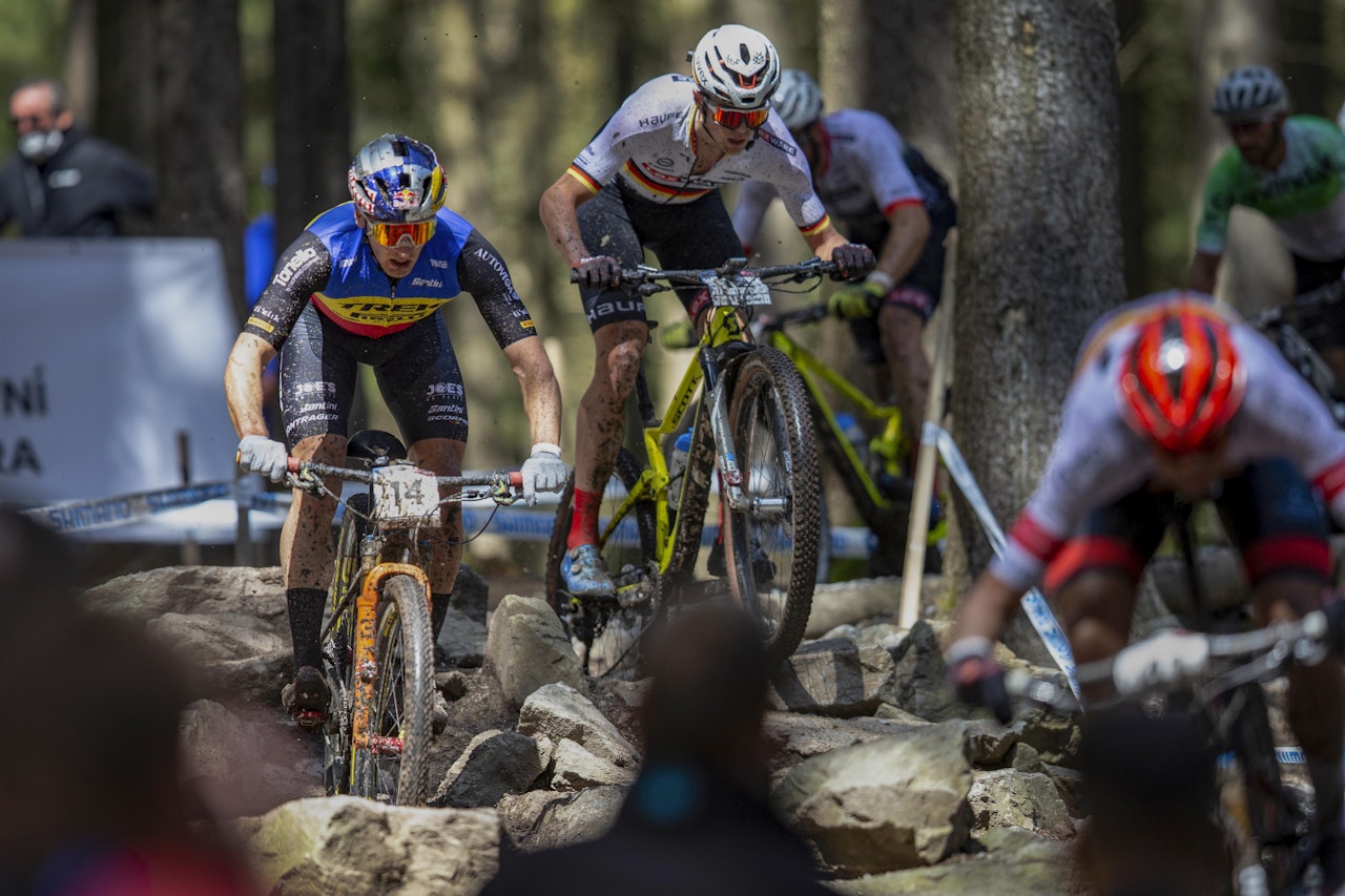 UTESTENGES: Vlad Dascalu (til venstre i bildet) fra Romania utestenges for brudd på dopingreglementet.  Foto: Cor Vos. vlad dascalu doping utestengt