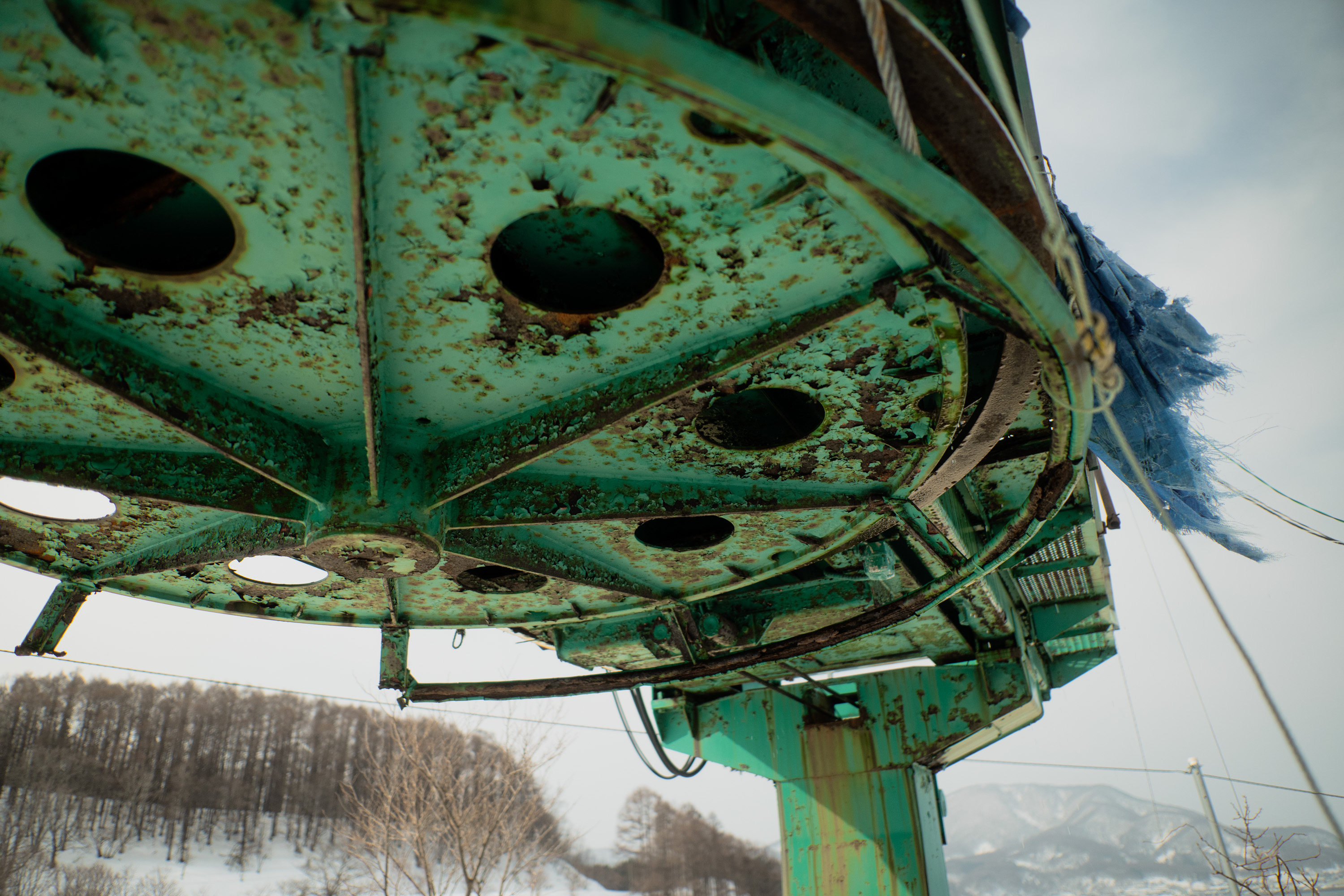 HAIKYO: Japansk for ruiner og er sammensatt av tegnene 廃 = "ubrukelig," 墟 = "bakke". Foto: Sigurd Ekeli Grimsby