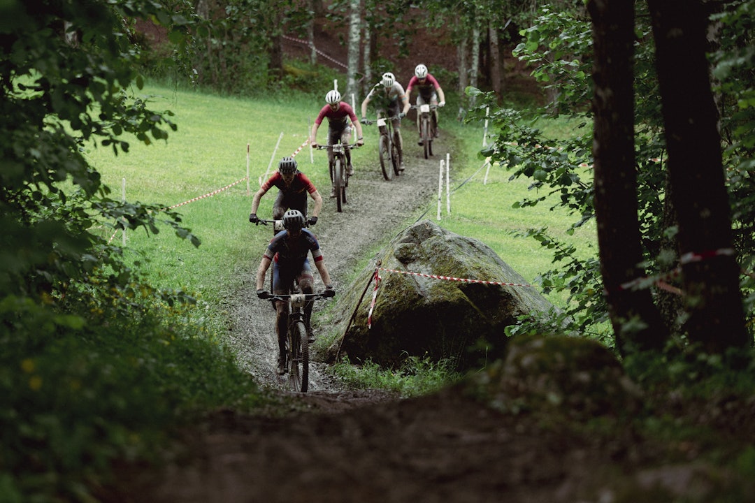 KOLLEKTIVET: Uten treningskompisene fra landslaget hadde ikke Knut Røhme kommet noen vei - og vice versa. Her et bilde fra norgescuprunden på Skullerud i våres. FOTO: Snorre Veggan KOLLEKTIVET: Uten treningskompisene fra landslaget hadde ikke Knut Røhme kommet noen vei - og vice versa. Her et bilde fra norgescuprunden på Skullerud i våres. FOTO: Snorre Veggan