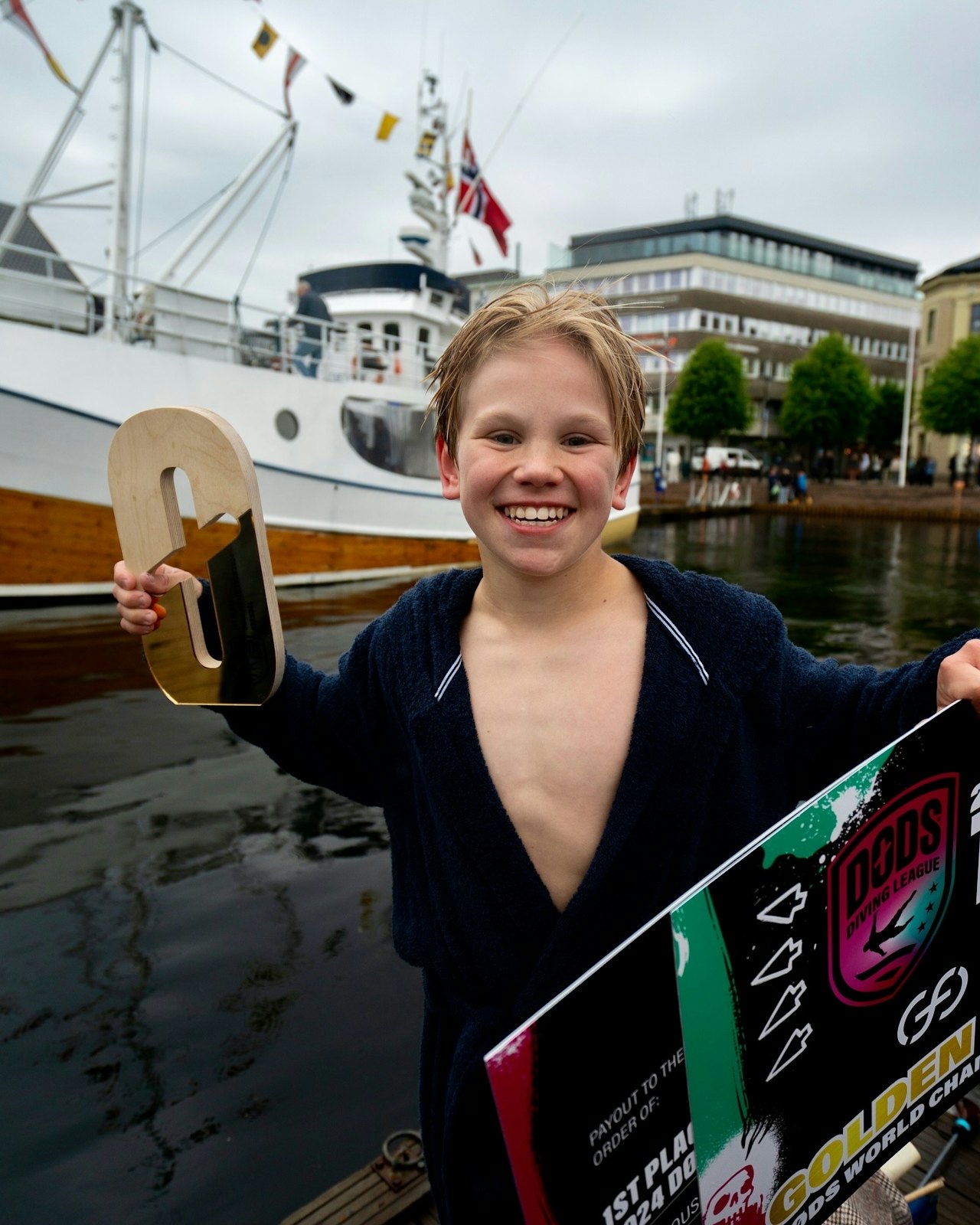 FORNØYD: Mest sannsynlig en solid bursdag for Herman Solstad som fylte 13 år på selve konkurransedagen. Foto: Mads Mehus. Døds World Tour 2024