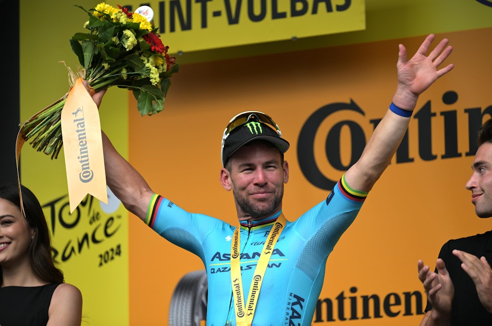 Mark Cavendish (39) passerte legenden Eddy Merckx etter å ha gått til topps i den femte etappen av Tour de France.