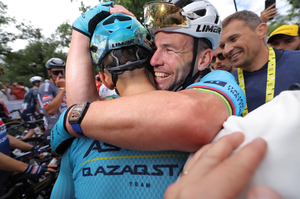 RÅSTERK: Mark Cavendish (39) passerte legenden Eddy Merckx etter å ha gått til topps i den femte etappen av Tour de France. Foto: Cor Vos