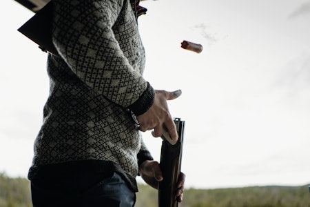 LÆREVILLIG: Å være ydmyk på hvor god/dårlig du er og hva du kan forbedre har vært litt av nøkkelen til Petter Winthers fremgang som hagleskytter. (Foto: Sigurd Ekeli Grimsby) LÆREVILLIG: Å være ydmyk på hvor god/dårlig du er og hva du kan forbedre har vært litt av nøkkelen til Petter Winthers fremgang som hagleskytter. (Foto: Sigurd Ekeli Grimsby)