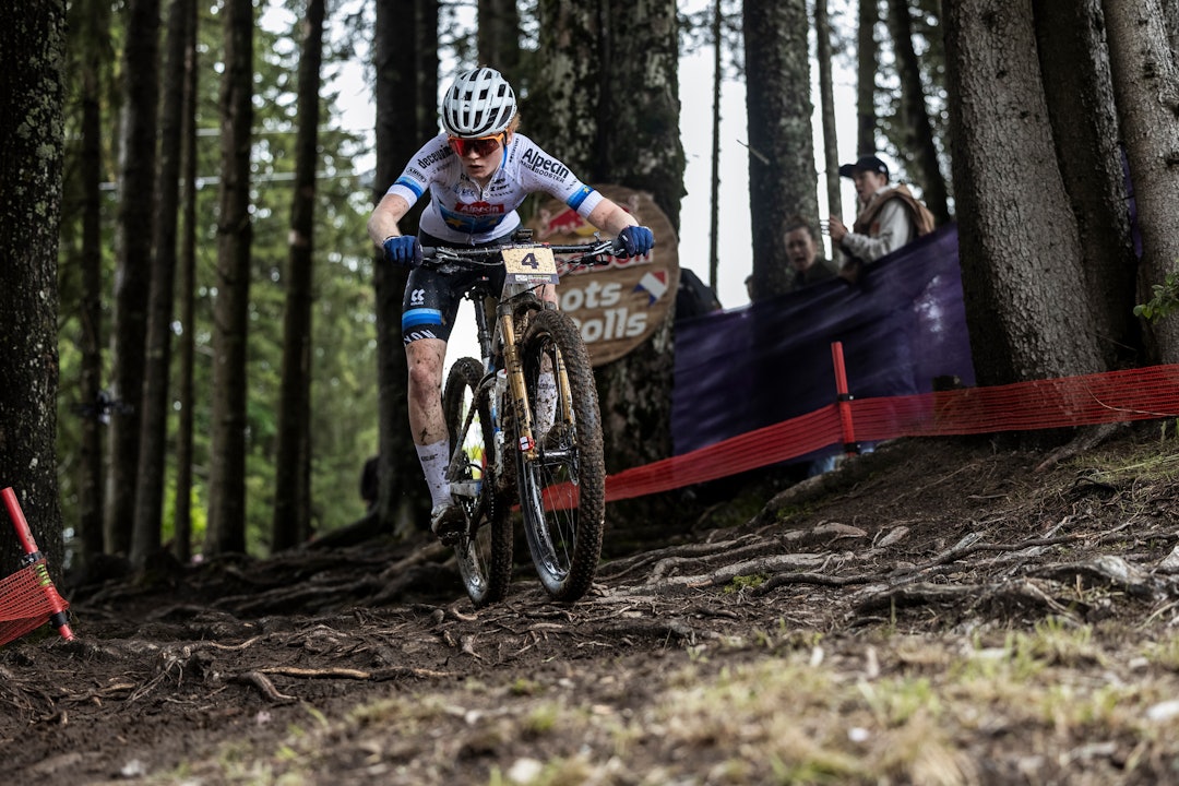 KNUSER HUN DEN FRANSKE DRØMMEN?: Puck Pieterse har vært i bunnsolid form hele sesongen. Foto: Karolina Krasinska / Red Bull Content Pool KNUSER HUN DEN FRANSKE DRØMMEN?: Puck Pieterse har vært i bunnsolid form hele sesongen. Foto: Karolina Krasinska / Red Bull Content Pool