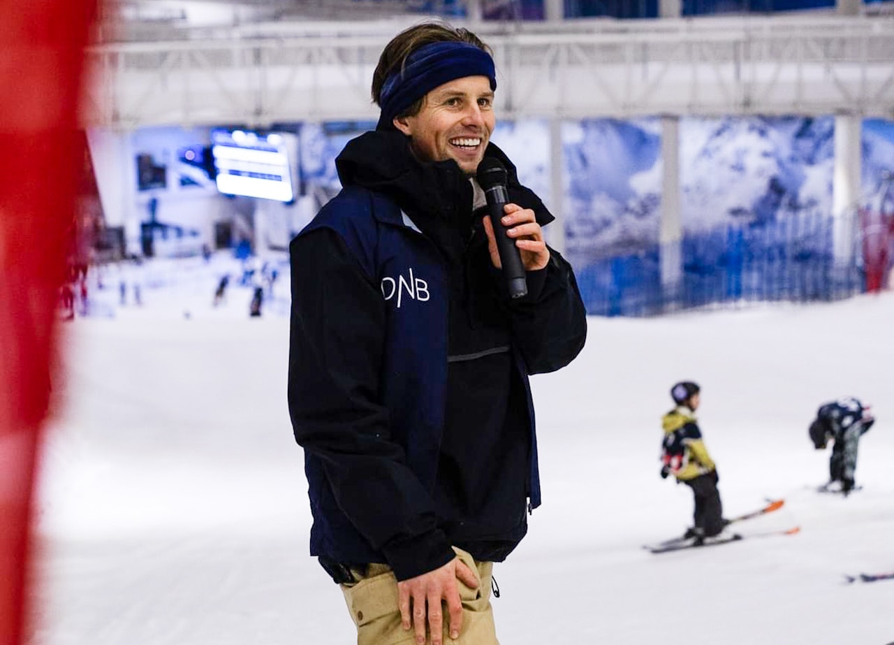 STUCK I FRYSEBOKSEN? Nå som Fonna stenges ned, ser det ut som det vil bli enda flere timer på innendørsanlegget SNØ for Bendik Øye. Foto: Nor Freeski STUCK I FRYSEBOKSEN? Nå som Fonna stenges ned, ser det ut som det vil bli enda flere timer på innendørsanlegget SNØ for Bendik Øye. Foto: Nor Freeski