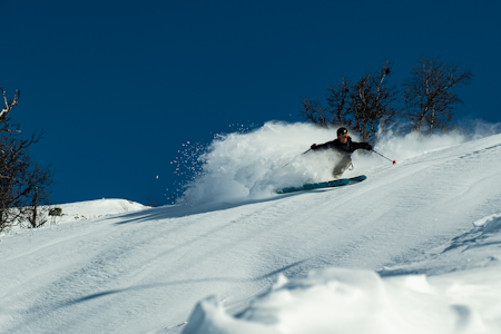 IKKE KRYSS SKIA, KRYSS FINGRENE: Skal vi tro på klimaforskeren, så ligger det an til å bli en kald vinter for Sondre Loftsgarden i naboanlegget Haukelifjell. Foto: Bård Gundersen IKKE KRYSS SKIA, KRYSS FINGRENE: Skal vi tro på klimaforskeren, så ligger det an til å bli en kald vinter for Sondre Loftsgarden i naboanlegget Haukelifjell. Foto: Bård Gundersen