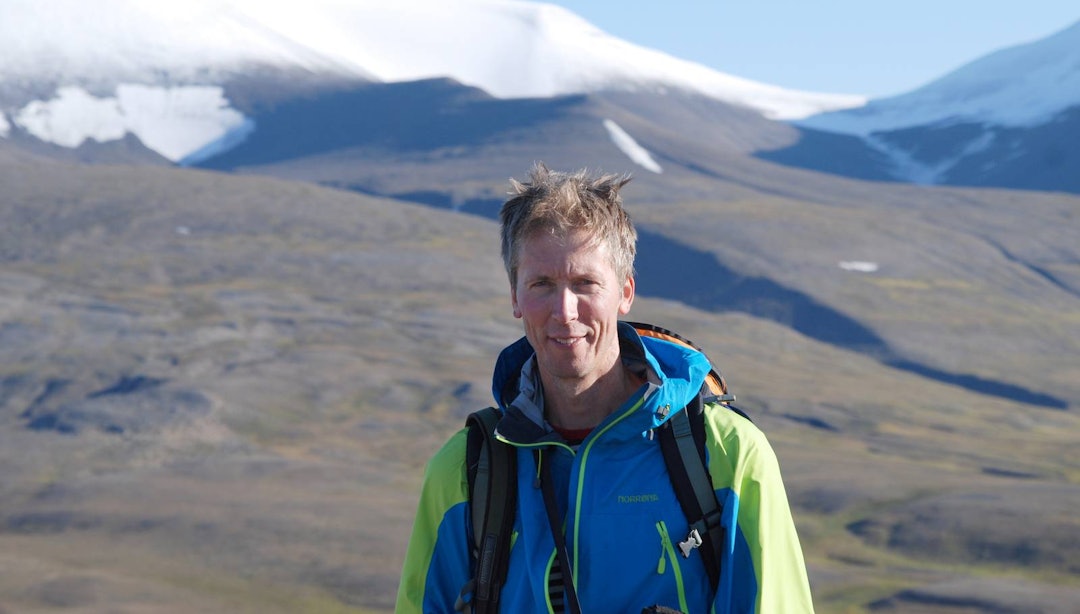 IKKE FOR Å BLI: Selv om snøen kom tidlig i år, mener likevel ikke klimaforsker Ketil Isaksen at dette er et tegn på at alpevinterne blir lengre av den grunn. Foto: Privat IKKE FOR Å BLI: Selv om snøen kom tidlig i år, mener likevel ikke klimaforsker Ketil Isaksen at dette er et tegn på at alpevinterne blir lengre av den grunn. Foto: Privat